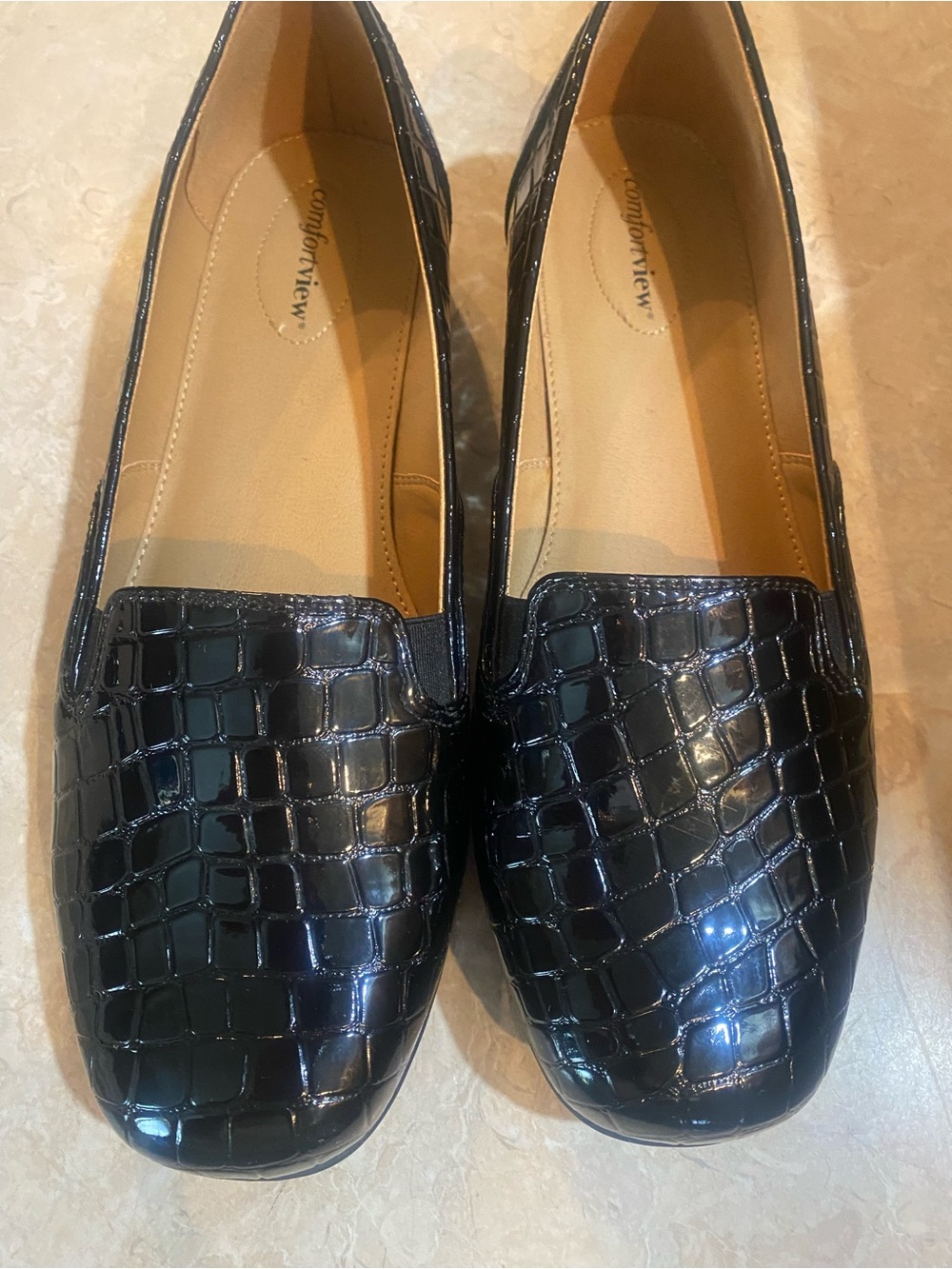 comfortview Black Croc-Embossed Slip-On Loafers